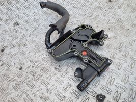 Audi A4 S4 B8 8K Separatore dello sfiato dell’olio 06H103495