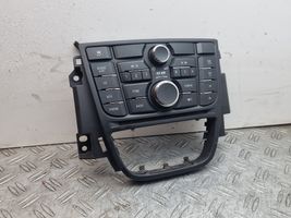 Opel Meriva B Panel radia 13346043