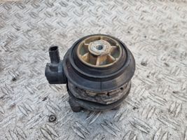 Audi A8 S8 D3 4E Supporto di montaggio del motore 4E0199381BS