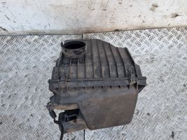 Dodge Nitro Air filter box 