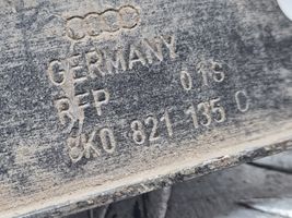 Audi A4 S4 B8 8K Supporto di montaggio del parafango 8K0821135C