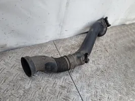 Opel Astra H Część rury dolotu powietrza 55351756