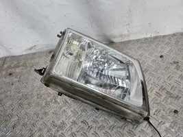 Toyota Land Cruiser (J100) Lampa przednia 6067