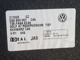 Volkswagen Golf VII Tappeto di rivestimento del fondo del bagagliaio/baule 5G6863007