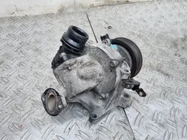 Opel Astra K Pompe de circulation d'eau 55502819