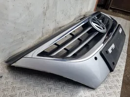 Volkswagen PASSAT CC Maskownica / Grill / Atrapa górna chłodnicy 3C8853651