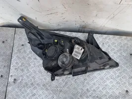 Opel Signum Lampa przednia 13170917