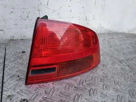 Audi A4 S4 B7 8E 8H Lampa tylna 8E5945096