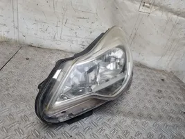 Opel Corsa D Lampa przednia 13392707