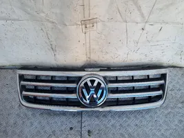 Volkswagen Touareg I Grille calandre supérieure de pare-chocs avant 7L6853651A