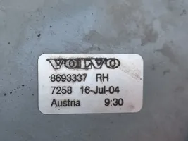 Volvo S60 Etusumuvalo 8693337