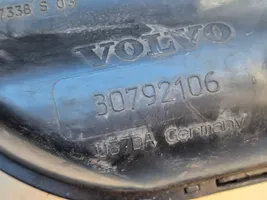 Volvo C70 Część rury dolotu powietrza 30792106