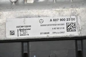 Mercedes-Benz A W176 Moottorin ohjainlaite/moduuli A6079002300