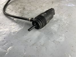 BMW 7 E38 Pompa lavavetri parabrezza/vetro frontale 67128360244