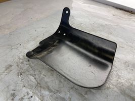 BMW 3 E46 Protección térmica para la bandeja de la batería 61218372437