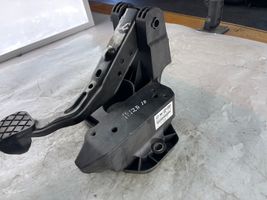 Seat Ibiza IV (6J,6P) Pédale de frein 6R1721058