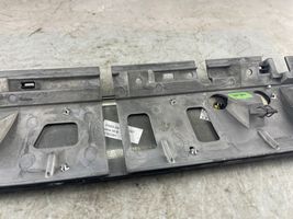 Audi A8 S8 D3 4E Panneau de garniture console centrale 4E2857185