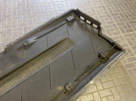 Volkswagen Polo IV 9N3 Center/middle under tray cover 