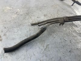 Volkswagen Polo IV 9N3 Tuyau d'alimentation conduite de carburant 