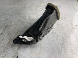 Ford Fiesta Centrinės oro grotelės 8a61a018b09