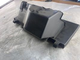 Jeep Grand Cherokee (WK) Takaoven kynnyksen suojalista Vt5819b