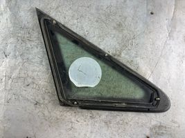 Opel Zafira A Front door vent window glass four-door 