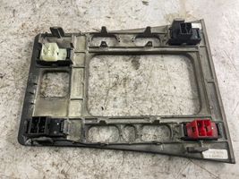 Mercedes-Benz E W210 Rivestimento in plastica cornice della leva del cambio A2106831708