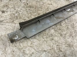 Mercedes-Benz E W124 Listwa pod lampę przednią 1248851185