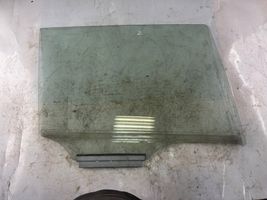 Daihatsu Sirion Pagrindinis priekinių durų stiklas (keturdurio) 