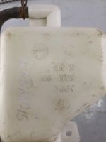 Mitsubishi Grandis Coolant expansion tank/reservoir 