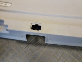 Mitsubishi Grandis Verkleidung Abdeckung Heckklappe Kofferraumdeckel MR576115