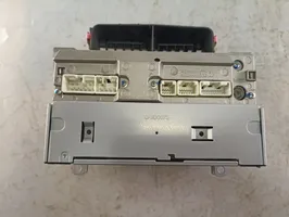 Toyota Yaris Panel / Radioodtwarzacz CD/DVD/GPS 861200D210