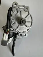 Toyota Land Cruiser (J120) Motor reductor de la caja de velocidades trasera 