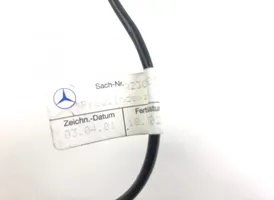 Mercedes-Benz SL R230 Tavarahyllyn kansi 120443900