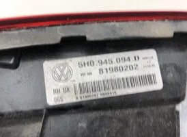 Volkswagen Golf VIII Galinis žibintas dangtyje 5H0945094D