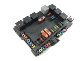 Mercedes-Benz S W221 Fuse box set 08022177