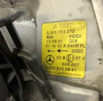 Mercedes-Benz S W220 Lampa przednia 0301153272