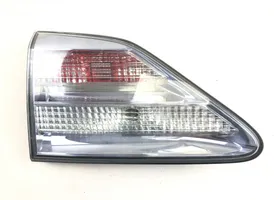 Lexus RX 450H Lampy tylnej klapy bagażnika 8159148120