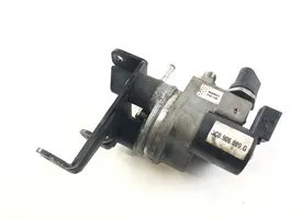 Volkswagen PASSAT B7 Fuel pressure regulator 3C0906011E