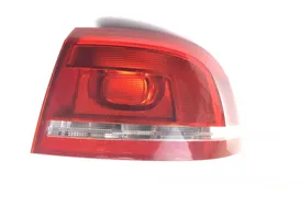 Volkswagen PASSAT B7 Lampa tylna 3AF945096E