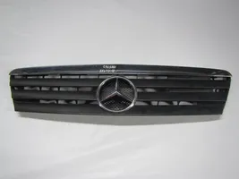 Mercedes-Benz A W168 Grotelės priekinės 