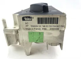 Citroen Berlingo Climate control unit 654984A