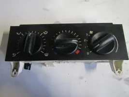 Renault Master II Panel klimatyzacji 133761F