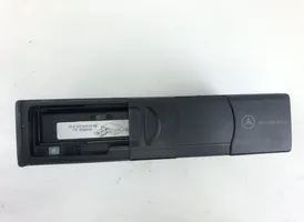 Mercedes-Benz SL R230 CD/DVD-vaihdin A2208274642