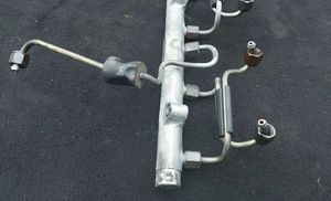 BMW 3 E46 Fuel distributor 0445216002