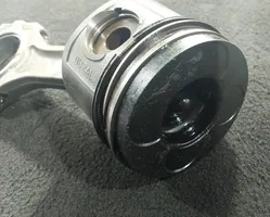 BMW 5 E39 Piston with connecting rod 