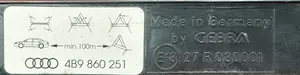 Audi A6 S6 C5 4B Triangle d'avertissement 4B9860251