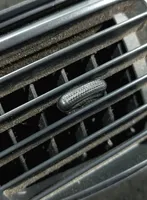 Mazda 323 F Griglia di ventilazione centrale cruscotto B25GGM932RH