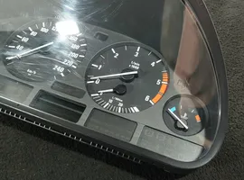 BMW 5 E39 Licznik / Prędkościomierz 62116907018