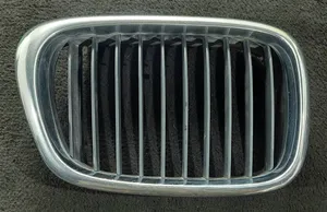 BMW 5 E39 Grille calandre de capot X2494066